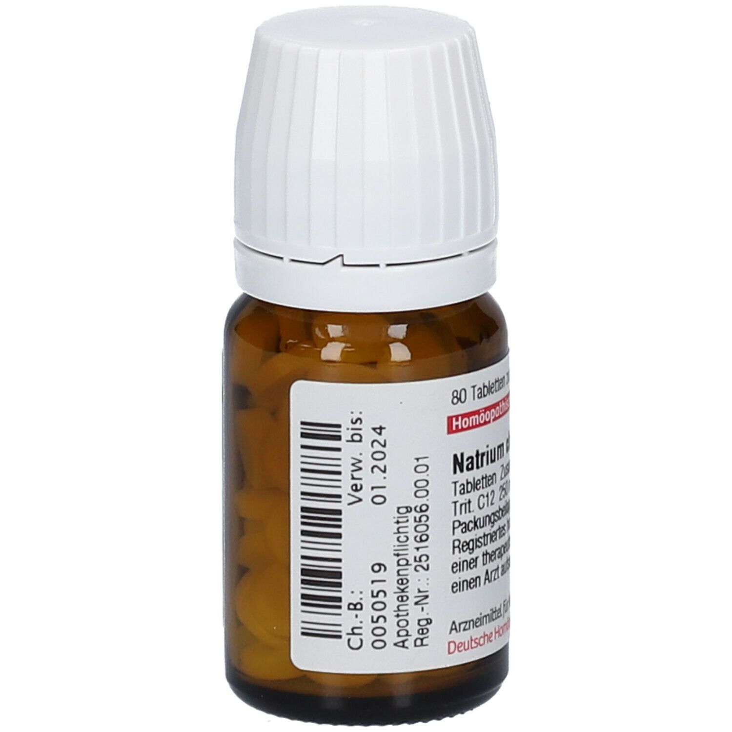 Braune Glasflasche mit weißem Deckel. Etikett mit Text und Chargennummer. Enthält Tabletten. Homöopathisches Arzneimittel.