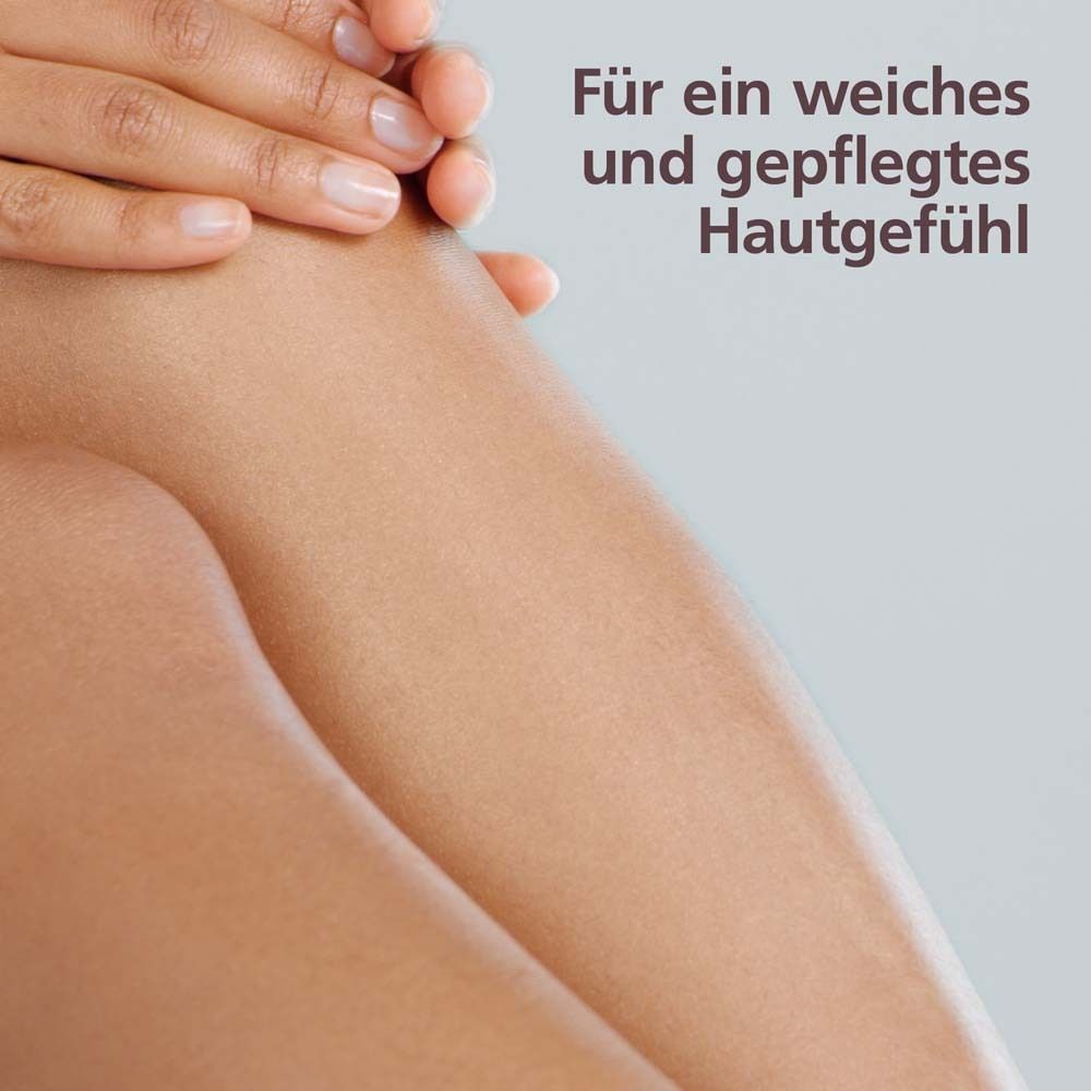 Nahaufnahme von Haut. Text: Für ein weiches und gepflegtes Hautgefühl.