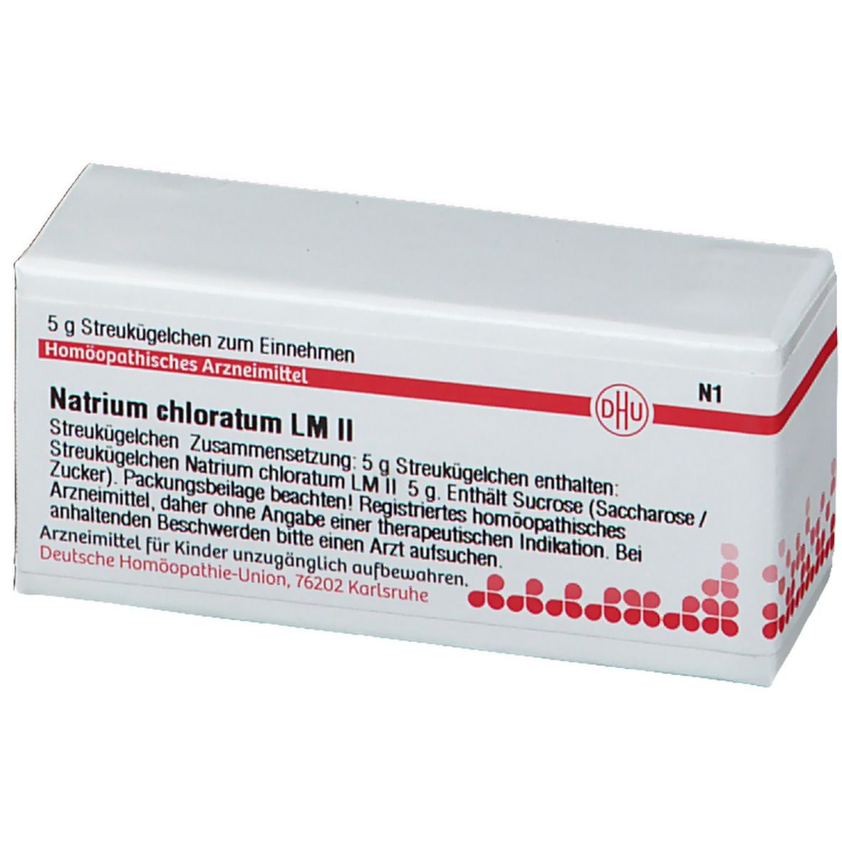 Weiße Schachtel mit roter Schrift und DHU-Logo. Beschriftung: Natrium chloratum LM II, 5 g Streukügelchen. Homöopathisches Arzneimittel.