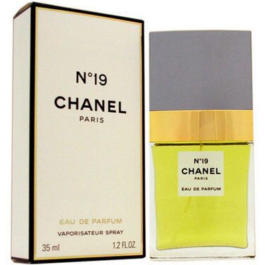 CHANEL N° 19