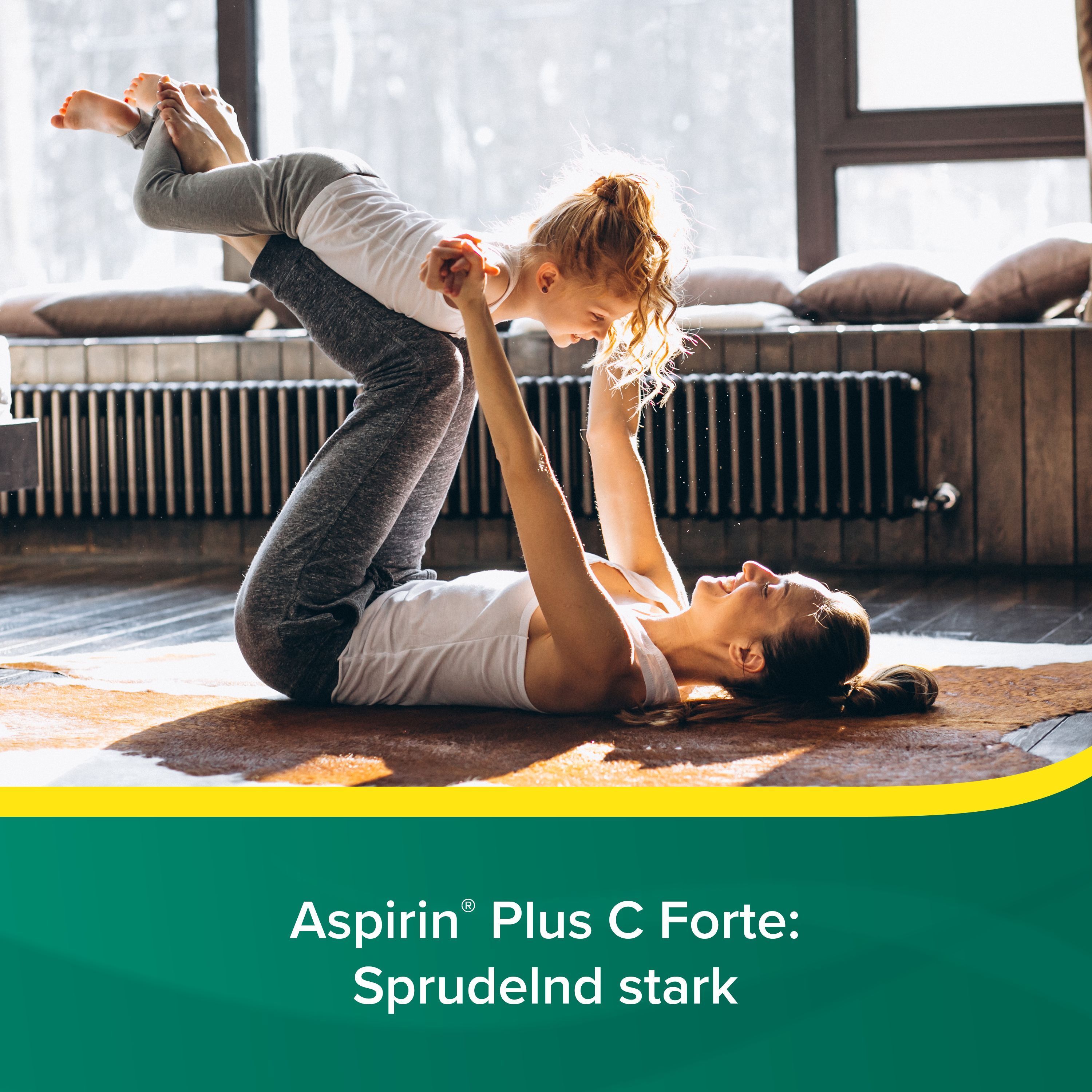 Eine Frau und ein Kind spielen. Text: Aspirin® Plus C Forte: Sprudelnd stark.