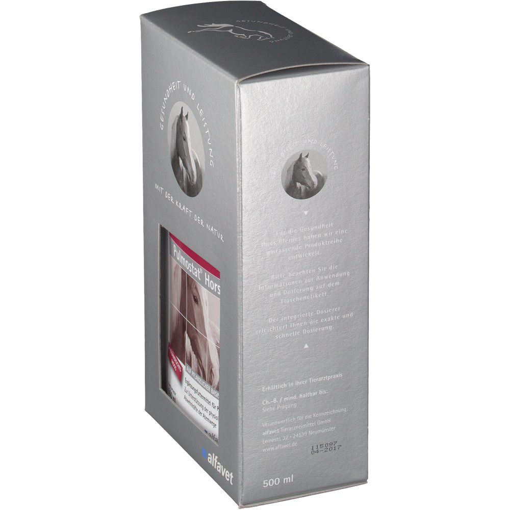 Silberne Verpackung mit Produktnamen Pulmostat® Horse. Aufdrucke: Pferd, alfavet-Logo, 500 ml.