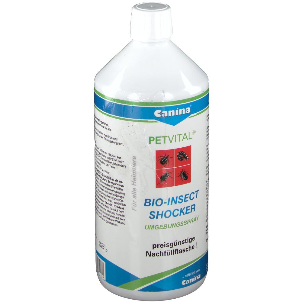 Weiße Flasche mit blau-grüner Beschriftung. Aufschrift: Canina PETVITAL Bio-Insect-Shocker. Logo: vier Insekten. Nachfüllflasche.