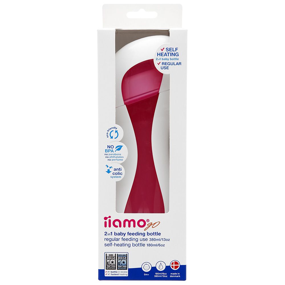 Verpackung mit Babyflasche. Flasche in weiß-pink. Text: 'iiamo go', '2-in-1 Babyflasche', 'anti colic'.