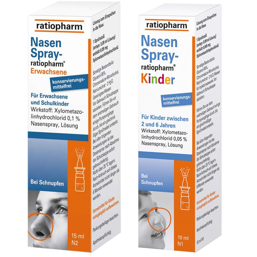 Zwei Nasenspray-ratiopharm®-Packungen. Eine für Erwachsene, eine für Kinder. Beide mit weißer Verpackung und blauen Akzenten. Text: Bei Schnupfen.