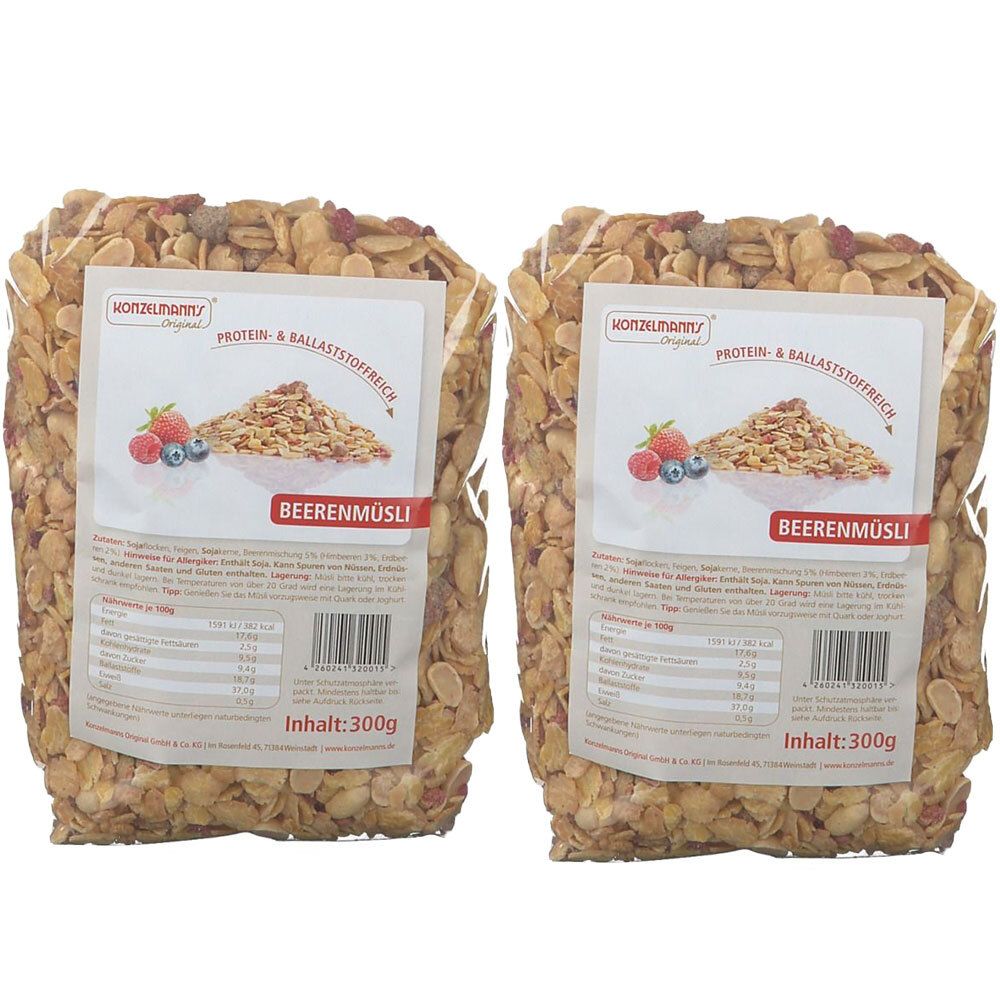 Zwei transparente Beutel mit Konzelmanns Original Beerenmüsli. Aufdruck mit Produktname, Abbildung von Beeren und Nährwertangaben.