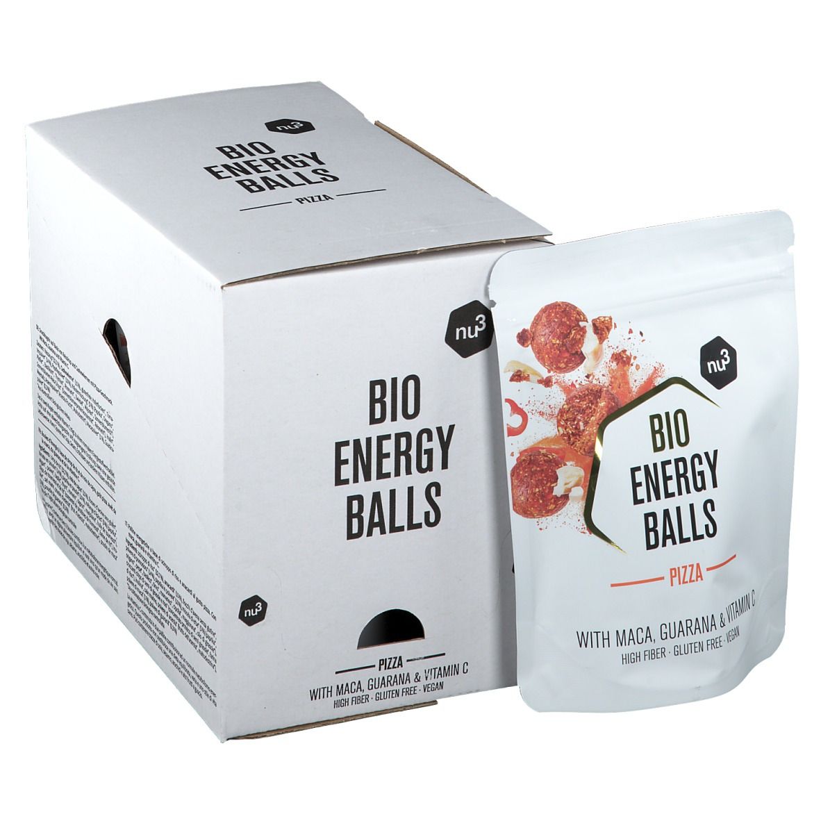 Weiße Verpackung mit Aufdruck "BIO ENERGY BALLS Pizza". Daneben eine Tüte mit Produktabbildung und Aufschrift "nu3 BIO ENERGY BALLS Pizza".