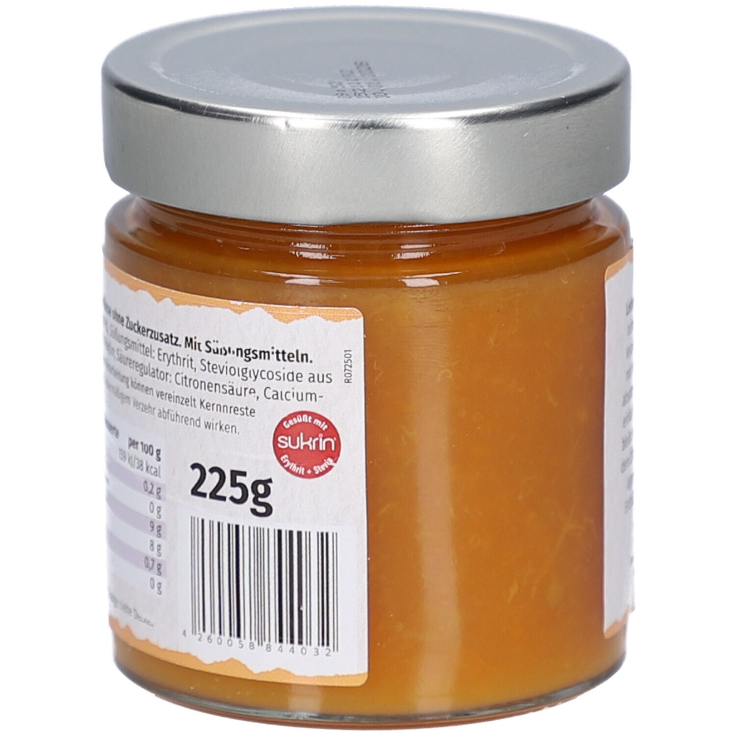 Rückseite eines Glases mit Aprikosen-Fruchtaufstrich. Angaben zu Nährwerten und Mindesthaltbarkeitsdatum: 25.07.2024.