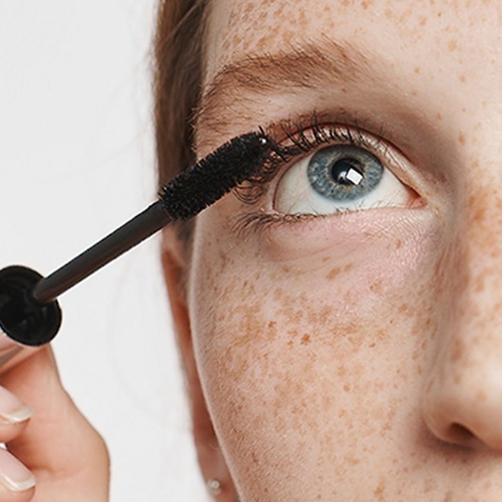 CLINIQUE Take The Day Off Makeup Remover For Lids, Lashes & Lips Make-up-Entferner + 	CLINIQUE High Impact™ Mascara für empfindliche Augen