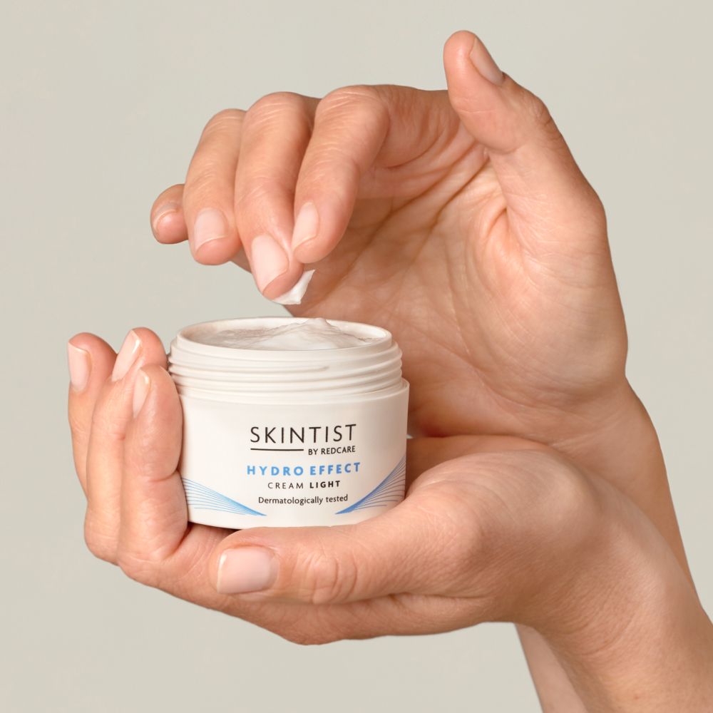 SKINTIST HYDRO EFFECT Cream Light