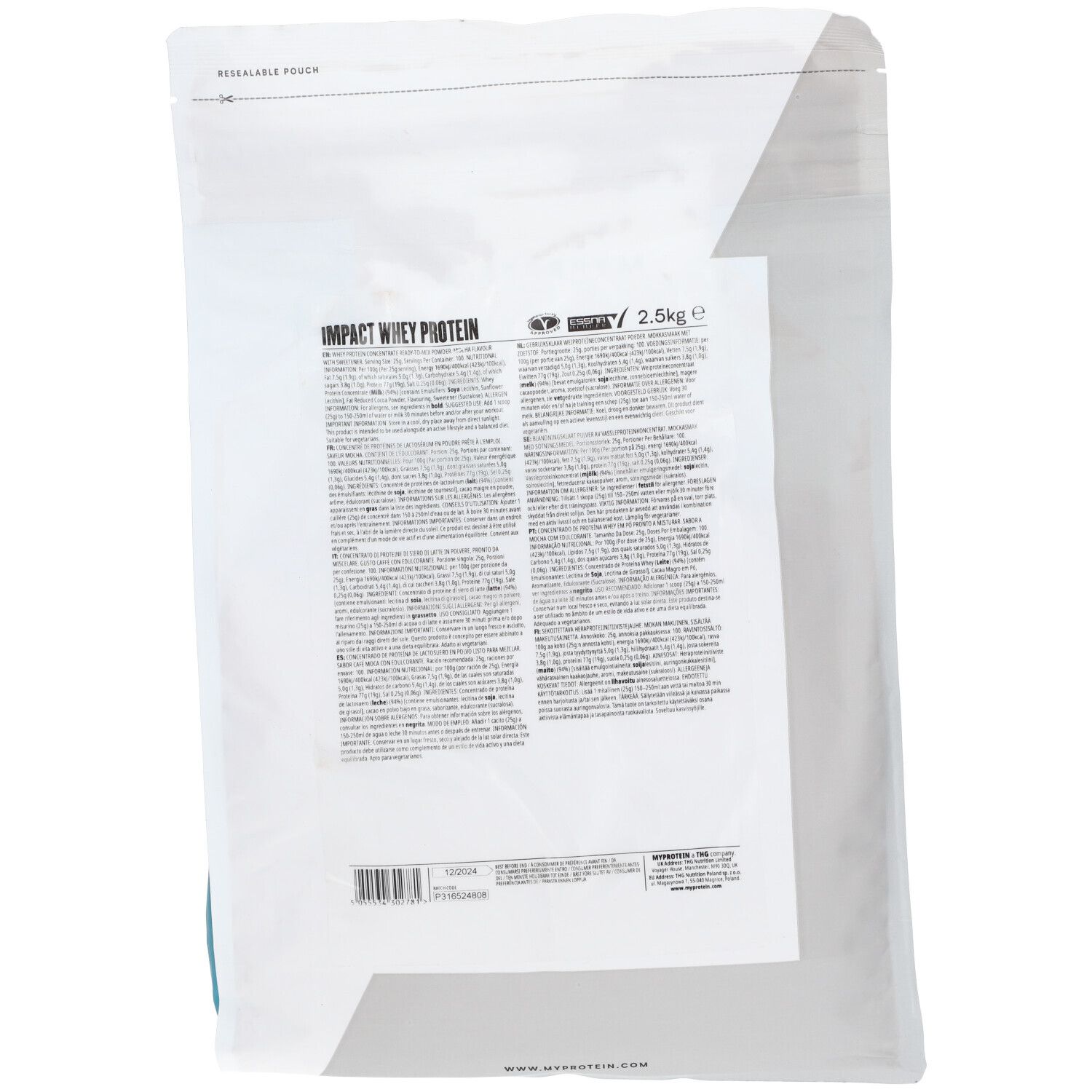 Rückseite des Proteinbeutels. Text in mehreren Sprachen. Angabe von "IMPACT WHEY PROTEIN". Gewicht: 2,5 kg.