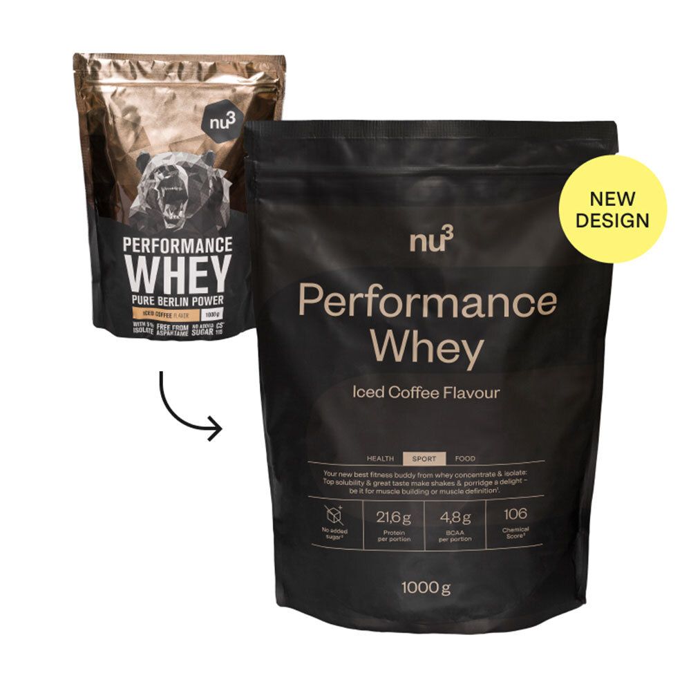Vergleich von zwei nu3 Performance Whey Iced Coffee Verpackungen. Schwarzer Beutel mit weißer Schrift, 1000g. Goldener Beutel im Hintergrund.
