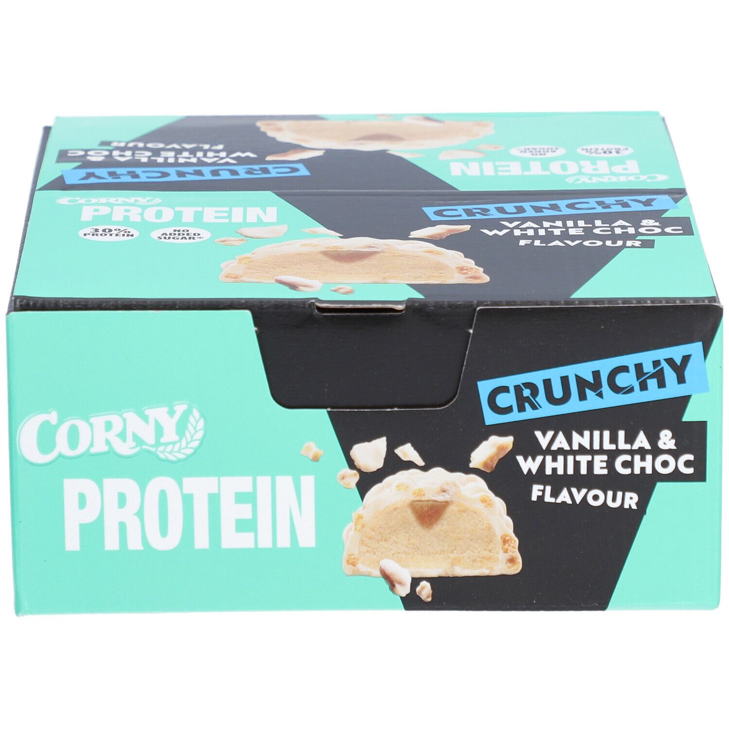 Karton mit CORNY Protein Crunchy Vanilla & White Choc. Aufdruck: 30% Protein, Crunchy, Vanilla & White Choc Flavour.