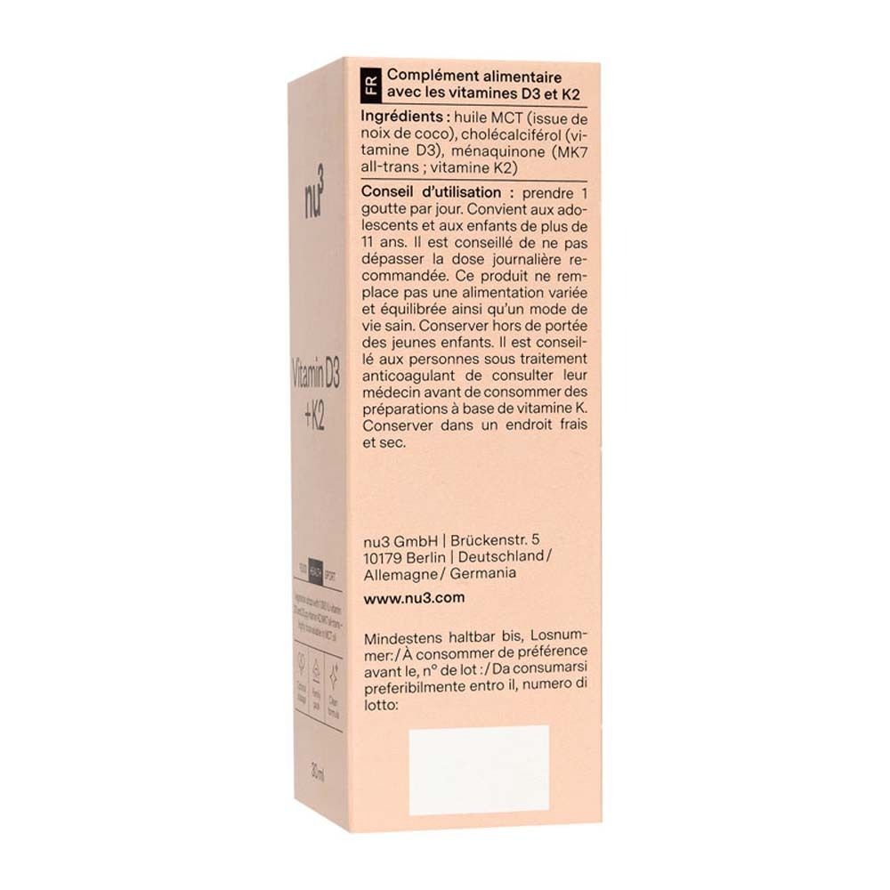 Verpackung mit Text. Aufschrift: nu3 Vitamin D3 + K2, 30 ml. Logos: Food, Health, Sport.