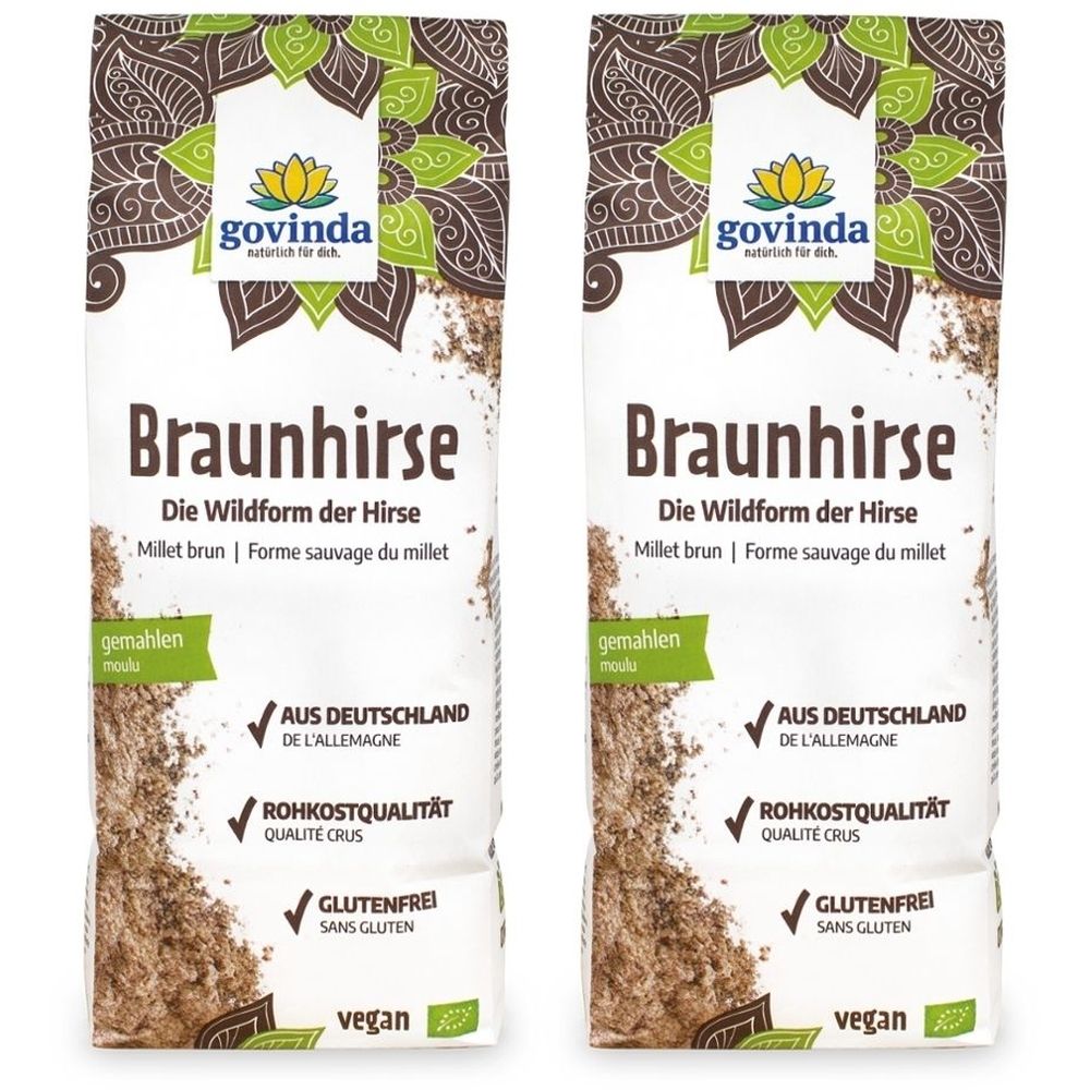 Zwei Beutel Govinda Bio Braunhirse gemahlen. Aufschrift: Die Wildform der Hirse, glutenfrei, vegan, Rohkostqualität, aus Deutschland.