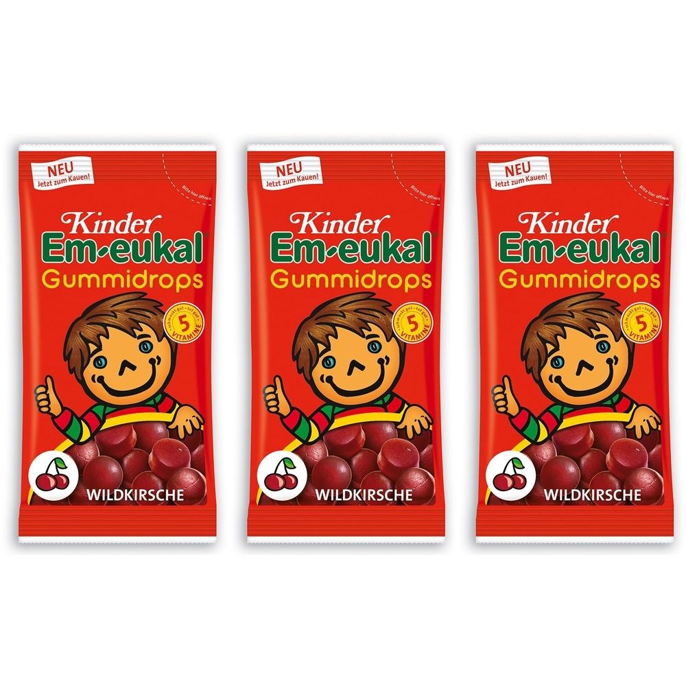 Drei rote Beutel mit Produktabbildung. Aufschrift: Kinder Em-eukal Gummidrops Wildkirsche. Abbildung eines lächelnden Kindes.