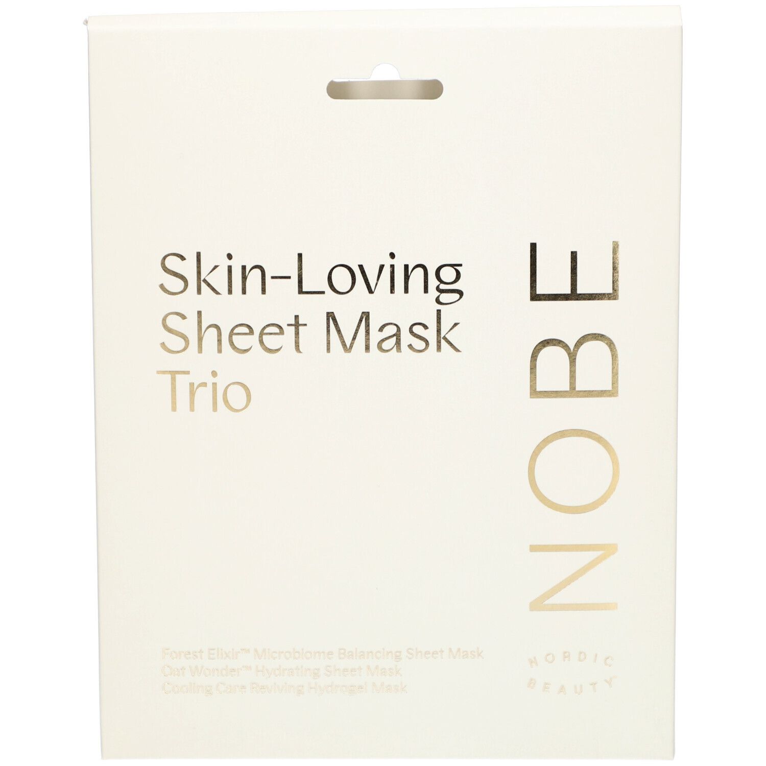 Verpackung des NOBE® Skin-Loving Sheet Mask Trio. Weiß, mit goldfarbenem Schriftzug und Logo. Enthält drei Gesichtsmasken.