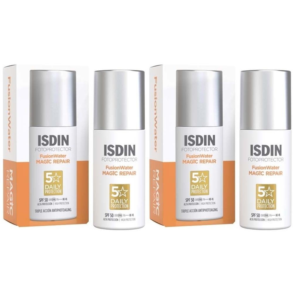 Mehrere Flaschen ISDIN Fusion Water MAGIC Repair Sonnencreme LSF 50 in Verpackung. Aufdrucke: ISDIN, Fusion Water, MAGIC Repair, LSF 50.