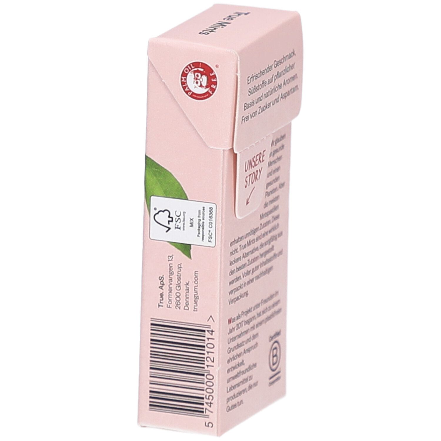 Seite der rosa Verpackung mit Text und FSC-Siegel. Text: True Mints, Adresse. Barcode. Oben: Rein pflanzlich.