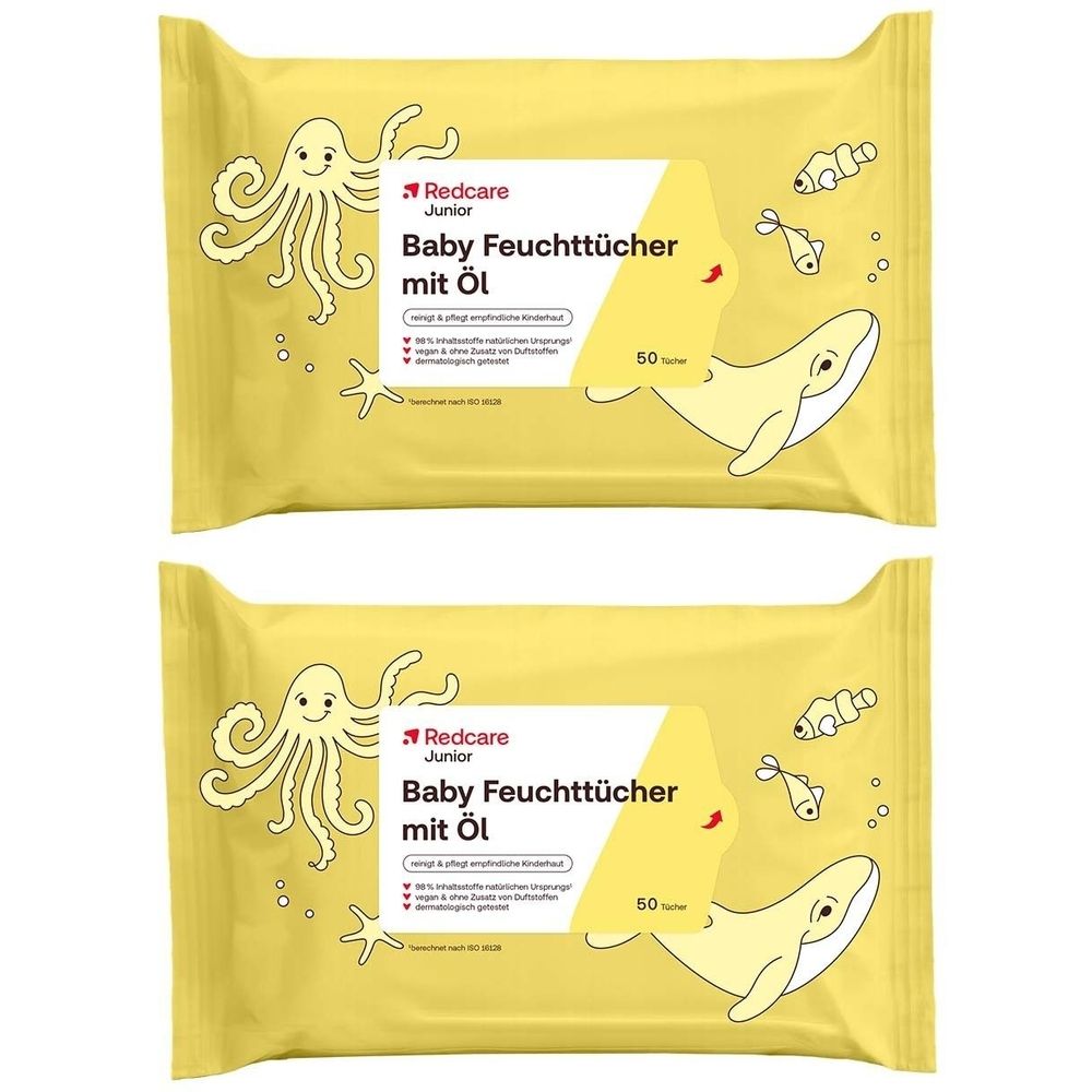 Zwei Packungen Baby Feuchttücher mit Öl. Gelbe Verpackung mit Illustrationen von Oktopus, Wal und Fischen. 50 Tücher.