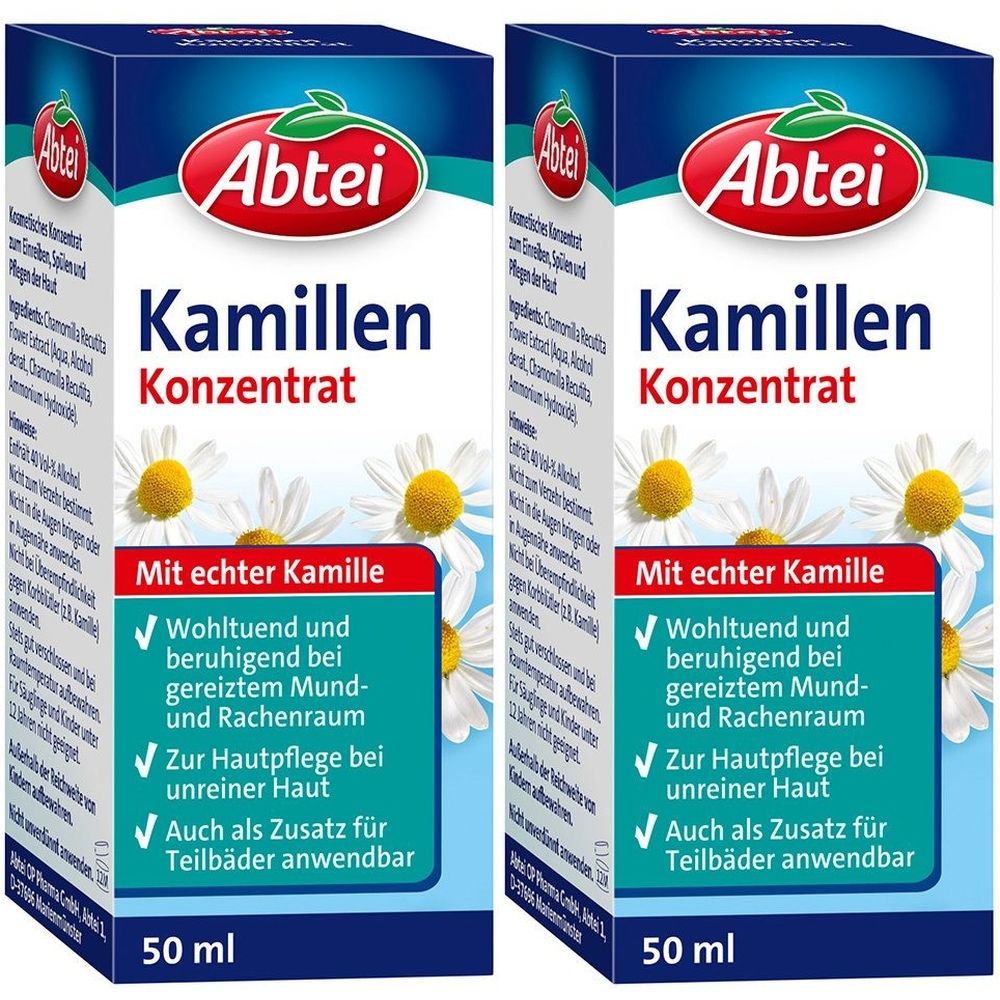 Zwei rechteckige Kartons mit "Abtei Kamillen Konzentrat". Aufschrift "Mit echter Kamille". 50 ml. Blauer Hintergrund mit Kamillenblüten.