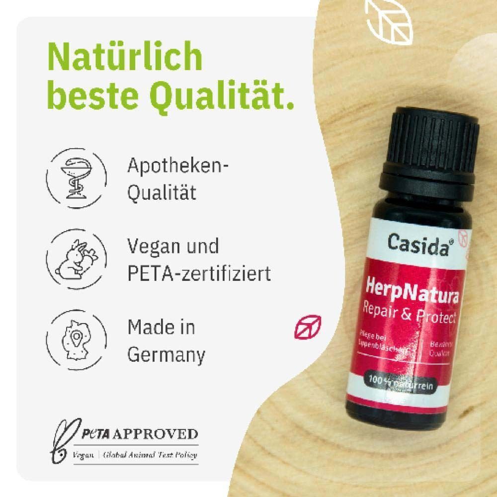 Flasche HerpNatura Repair & Protect mit Siegeln für "Apotheken-Qualität", "Vegan", "Made in Germany".