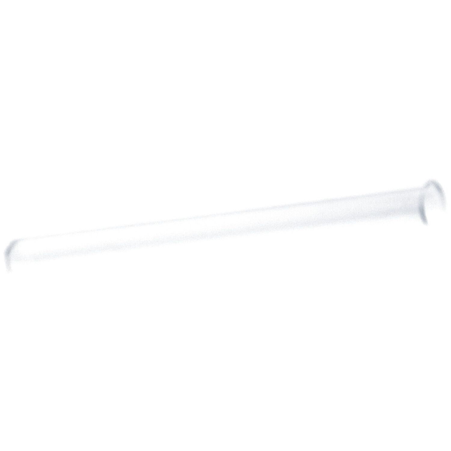 Ein transparentes Reagenzglas aus Glas. Zylindrische Form mit abgerundetem Rand. Auf weißem Hintergrund.