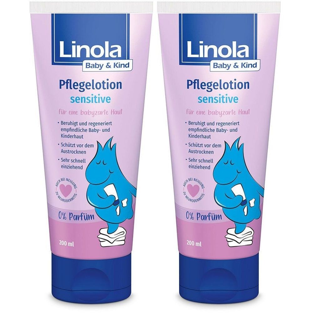Zwei Tuben Linola Baby & Kind Pflegelotion. Rosa-weißes Design mit blauem Deckel. Text: sensitive, 0% Parfüm.