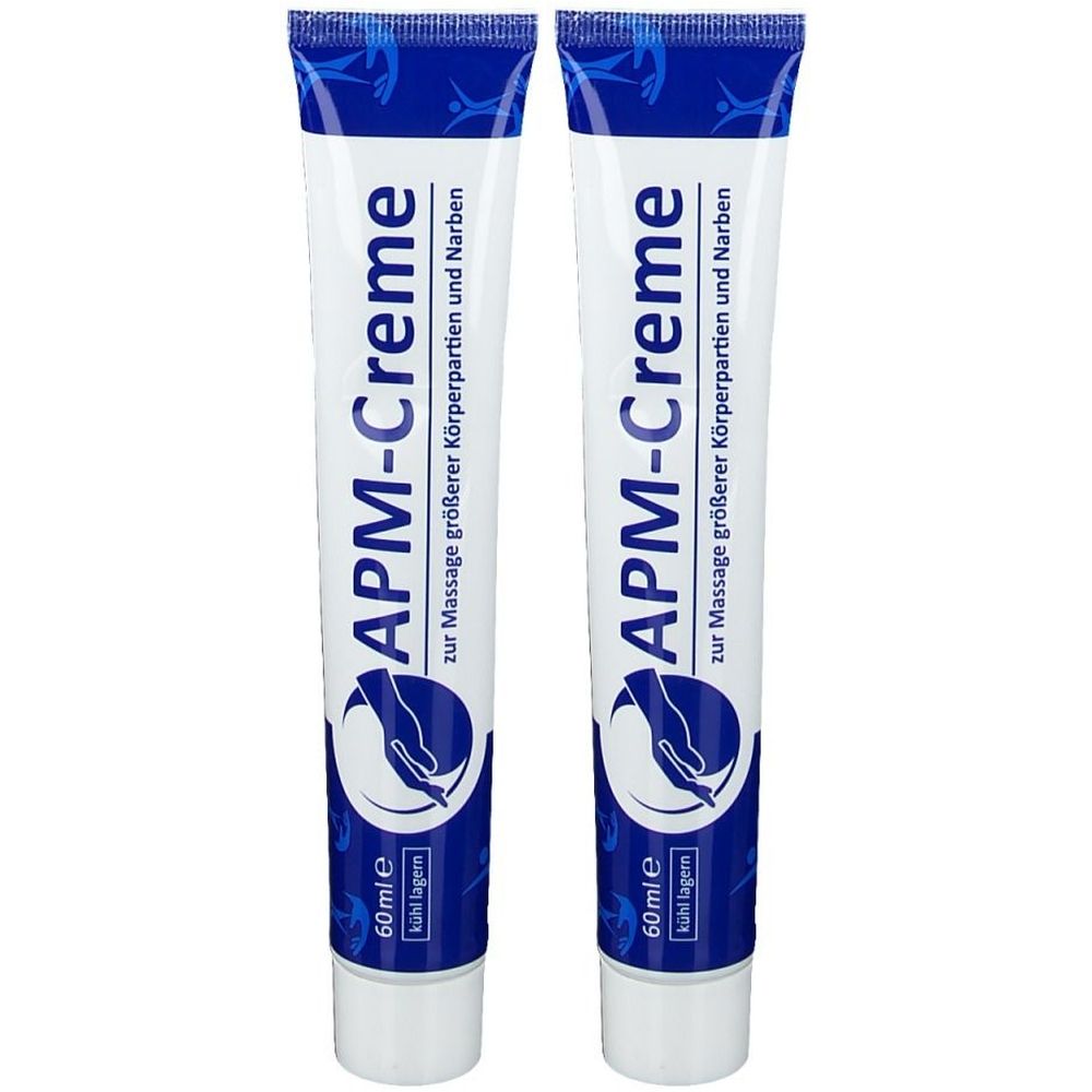 Zwei Tuben APM-Creme. Weiße Tuben mit blauer Schrift und Logo. Text: zur Massage größerer Körperpartien und Narben. 60ml.