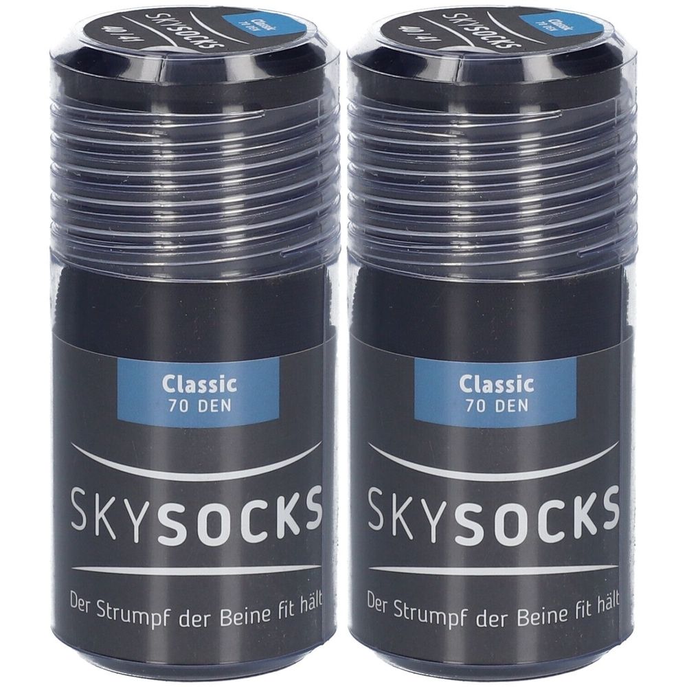 Zwei schwarze Strümpfe in zylindrischen Behältern. Aufschrift: SKYSOCKS Classic 70 DEN. Der Strumpf der Beine fit hält.