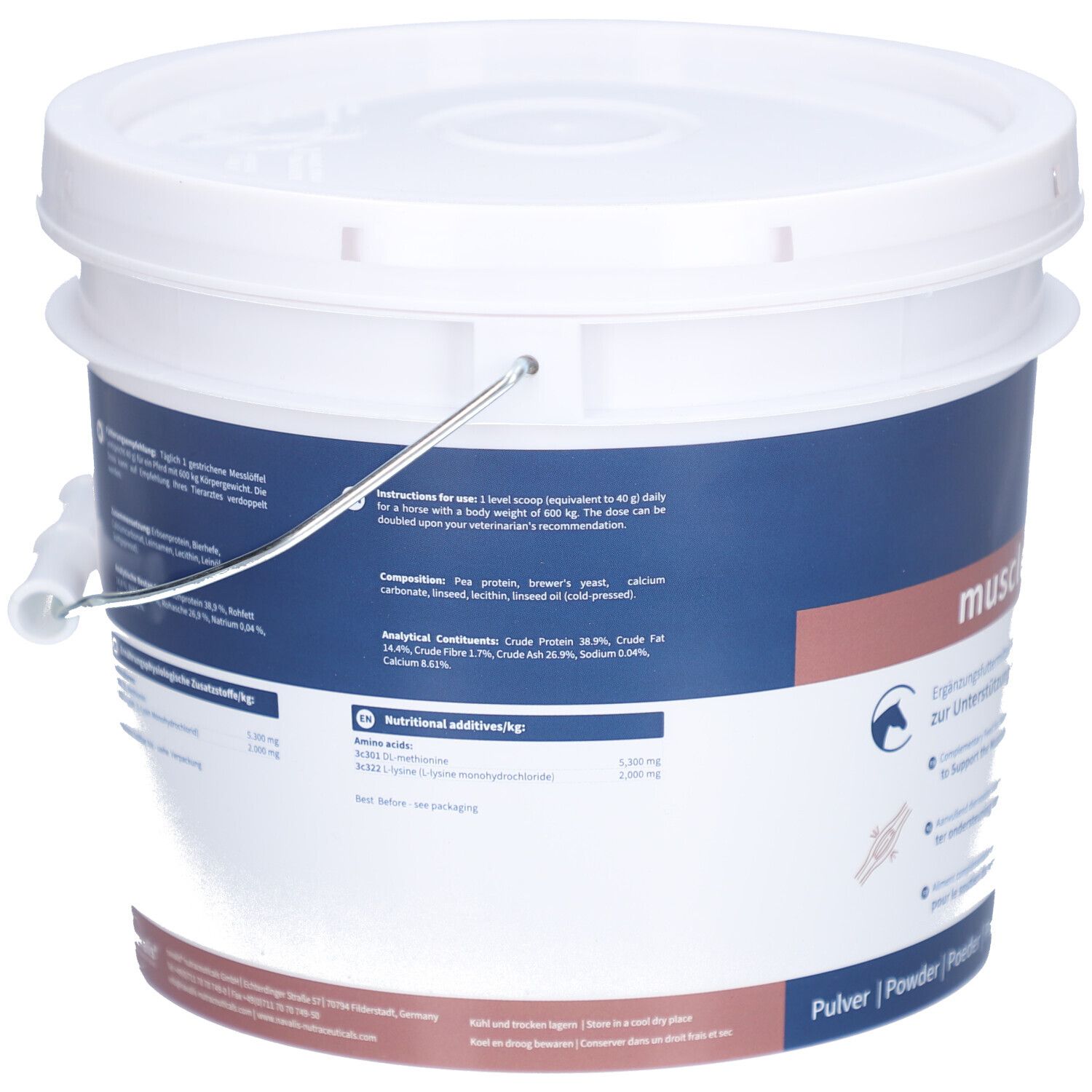 Weißer Eimer mit blauem und braunem Etikett. Enthält Informationen zu Inhaltsstoffen und Fütterungsempfehlung. Marke: navalis nutraceuticals.