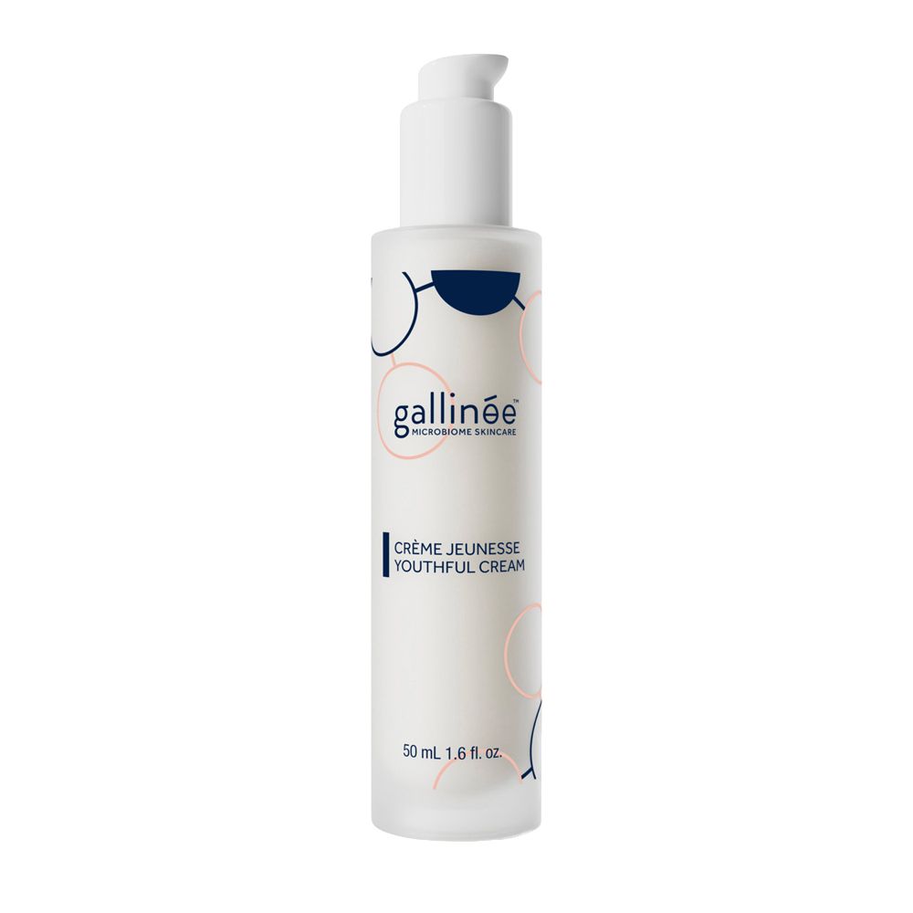 Weiße Flasche mit Pumpe. Aufschrift: gallinée, Crème Jeunesse Youthful Cream. 50 ml.