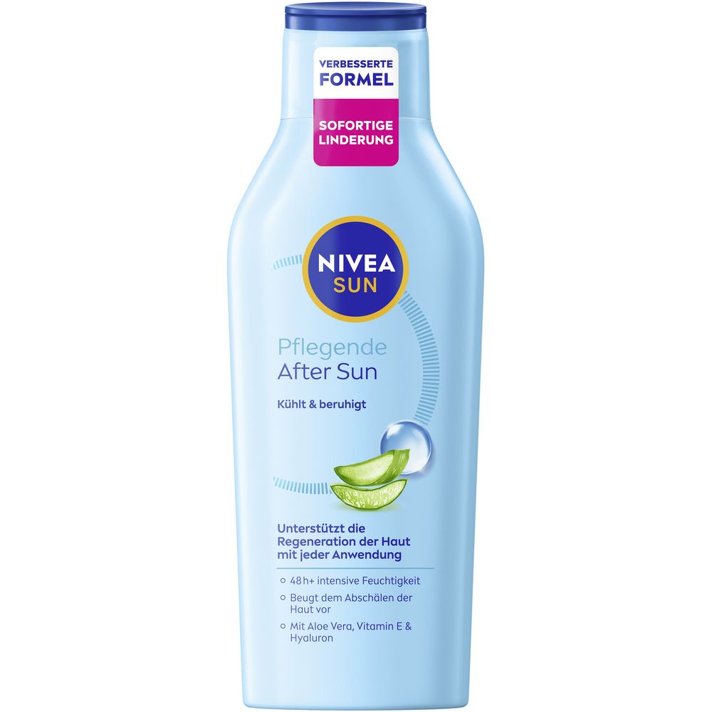 Hellblaue Flasche mit blauem Deckel. Aufschrift NIVEA SUN Pflegende After Sun. Kühlendes und beruhigendes Produkt.