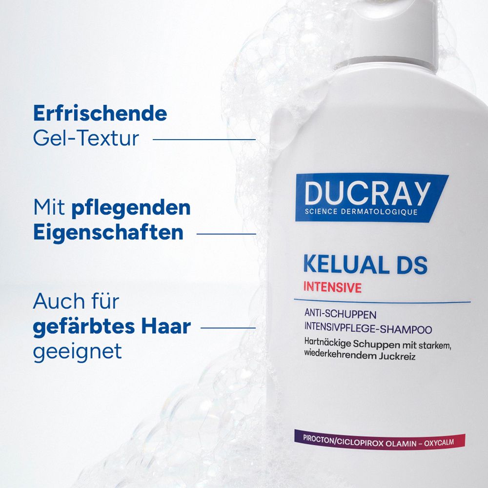 Nahaufnahme von DUCRAY KELUAL DS INTENSIVE Shampoo. Text: Erfrischende Gel-Textur, Mit pflegenden Eigenschaften, Auch für gefärbtes Haar geeignet.