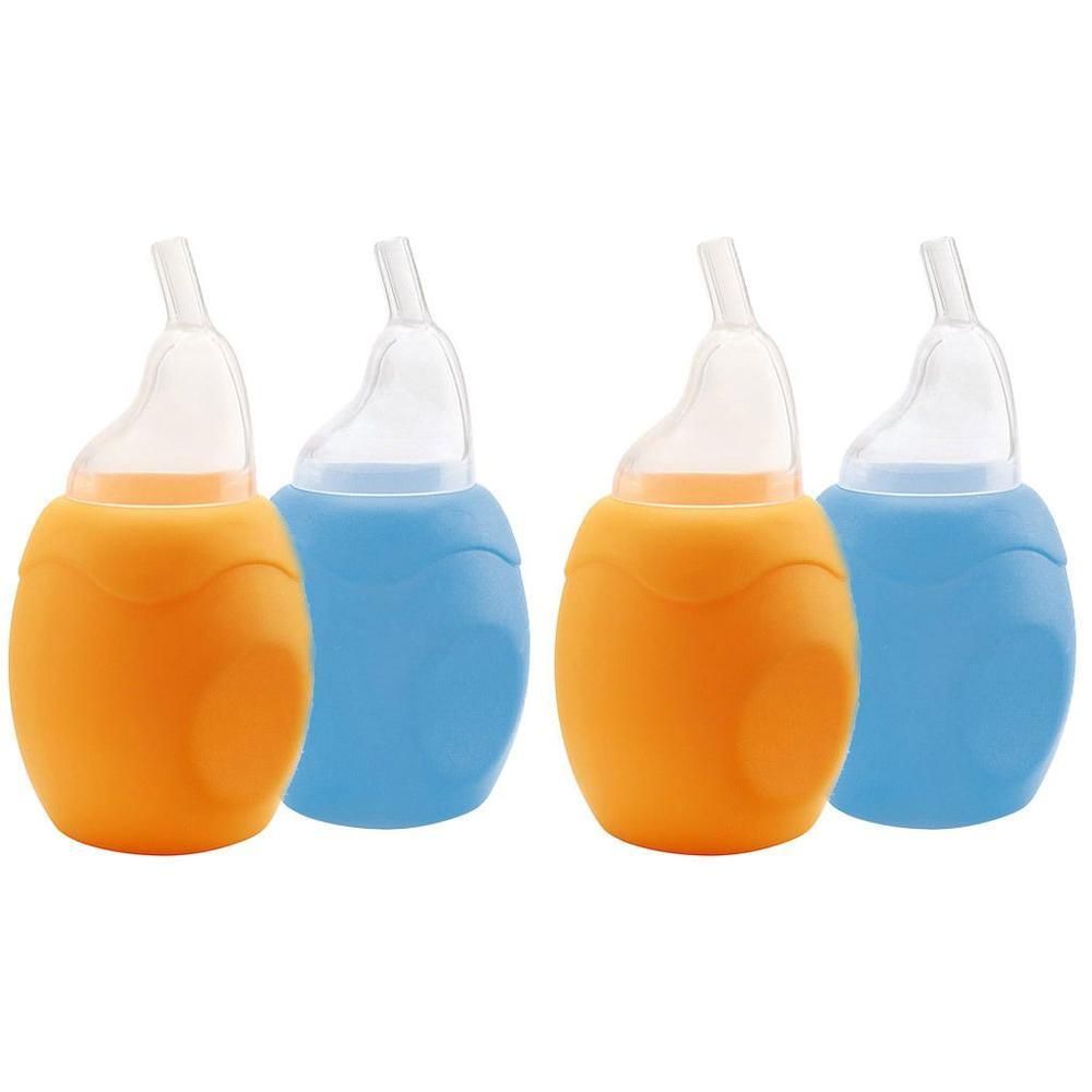 Vier Nasensauger. Zwei orangefarbene und zwei blaue Sauger mit transparenten Aufsätzen. Die Form ist tropfenförmig.