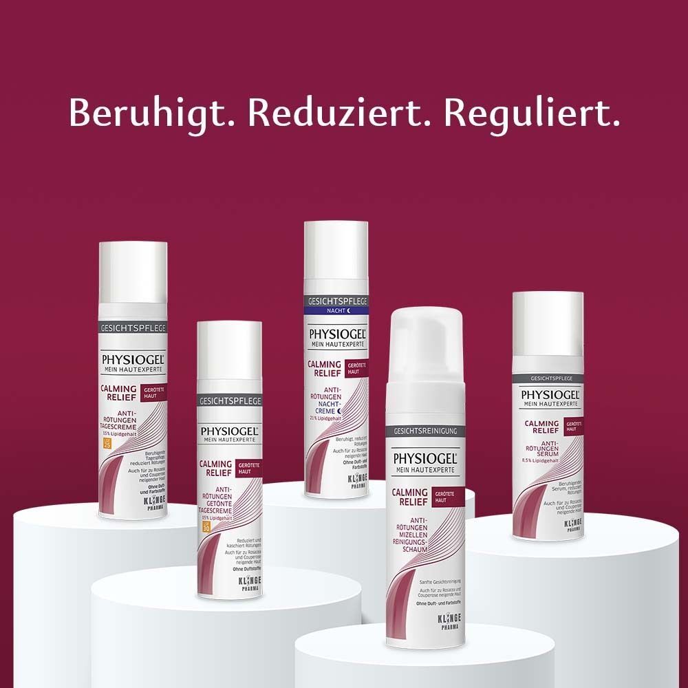 Sechs Flaschen. PHYSIOGEL Calming Relief. Produkte für empfindliche Haut. Text: Beruhigt. Reduziert. Reguliert.