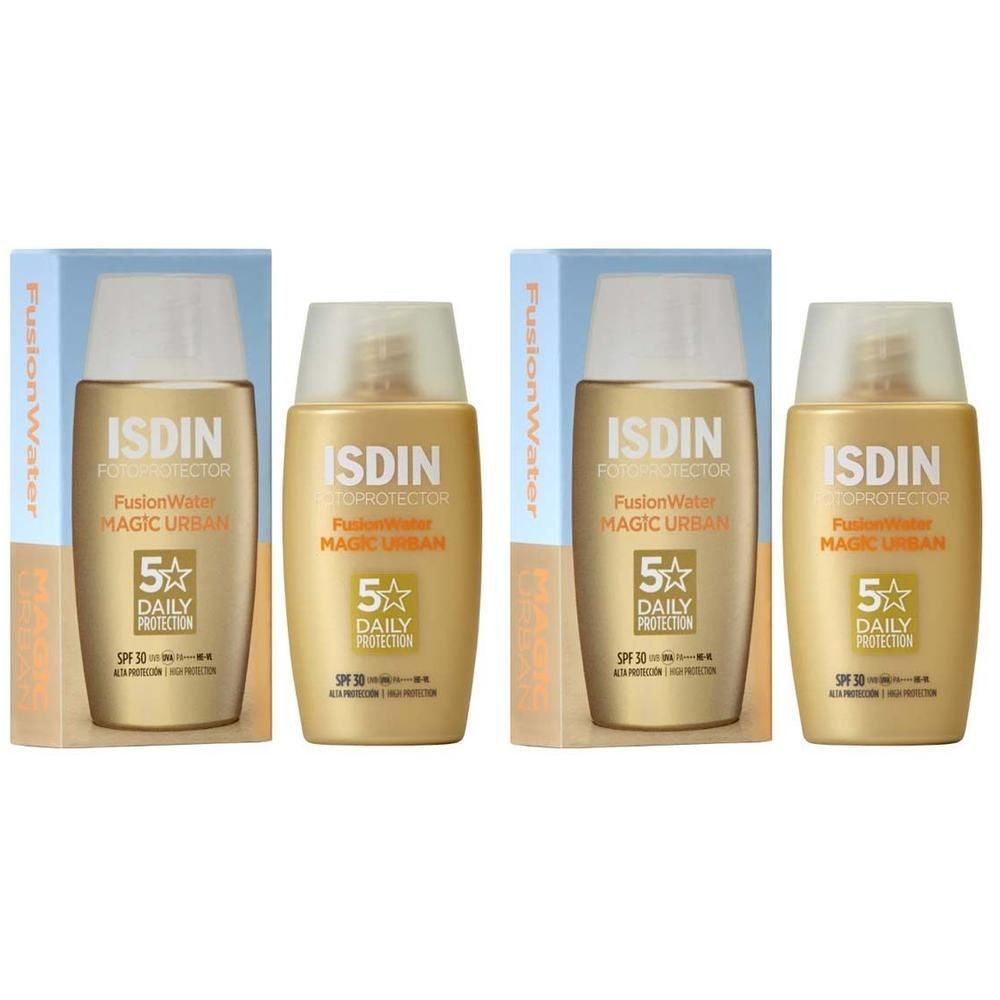 Vier ISDIN Fotoprotector Fusion Water Urban LSF 30 Flaschen mit Verpackung. Goldfarbene Flaschen mit weißem Deckel und blauer Verpackung.
