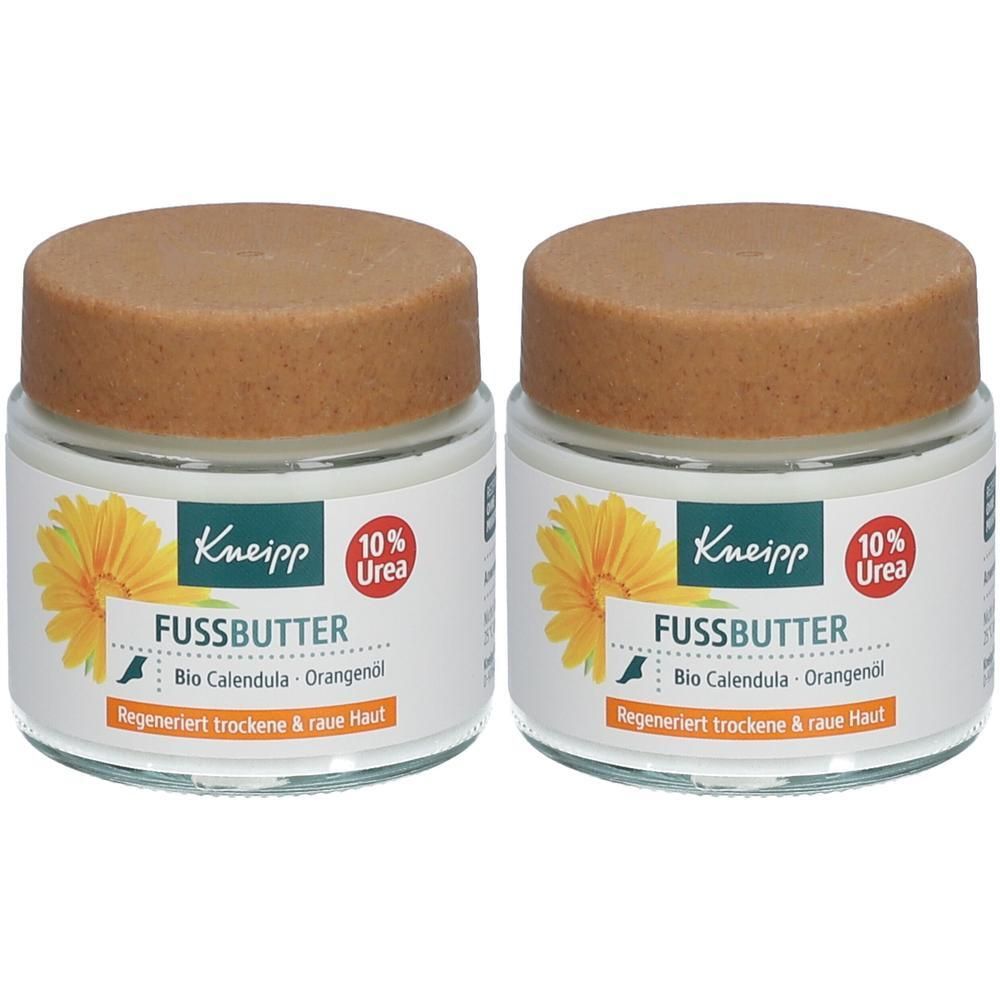 Zwei Gläser Fußbutter mit braunen Deckeln. Auf den Etiketten steht Kneipp, FUSSBUTTER, 10% Urea und weitere Informationen. Die Gläser sind nebeneinander angeordnet.