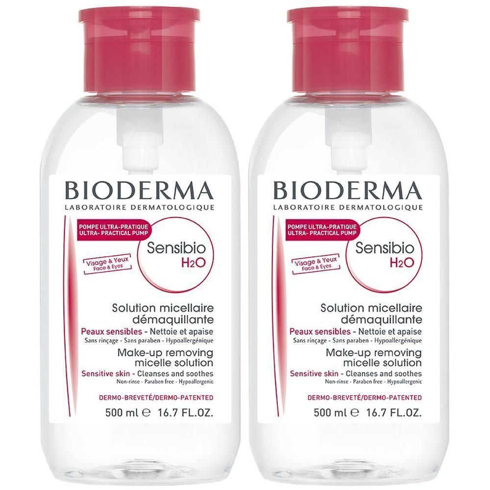 Zwei Flaschen mit rosa Deckel und Pumpverschluss. Aufschrift: BIODERMA Sensibio H2O. Mizellenwasser für empfindliche Haut.