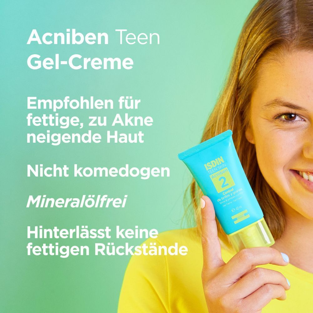 Eine Frau mit gelbem Oberteil, hält eine Tube ISDIN Acniben. Text: Acniben Teen Gel-Creme, empfohlen für fettige, zu Akne neigende Haut.