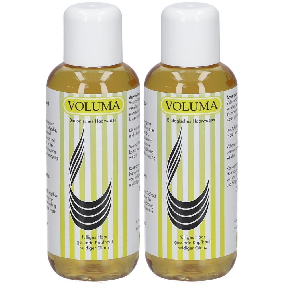 Zwei Flaschen mit gelblicher Flüssigkeit und weißen Deckeln. Auf den Etiketten steht "VOLUMA" und "Biologisches Haarwasser".