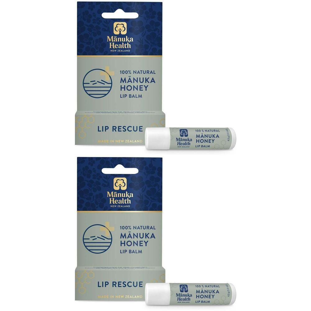 Zwei Lippenbalsam-Packungen. Auf der Verpackung steht "100% NATURAL MANUKA HONEY LIP BALM". Darunter "LIP RESCUE".