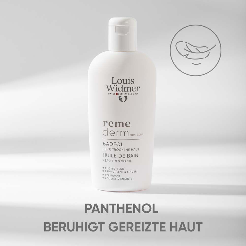 Weiße Flasche Louis Widmer remederm Badeöl. Text: Badeöl, sehr trockene Haut, huile de bain, peau très sèche. Text: Panthenol beruhigt gereizte Haut.