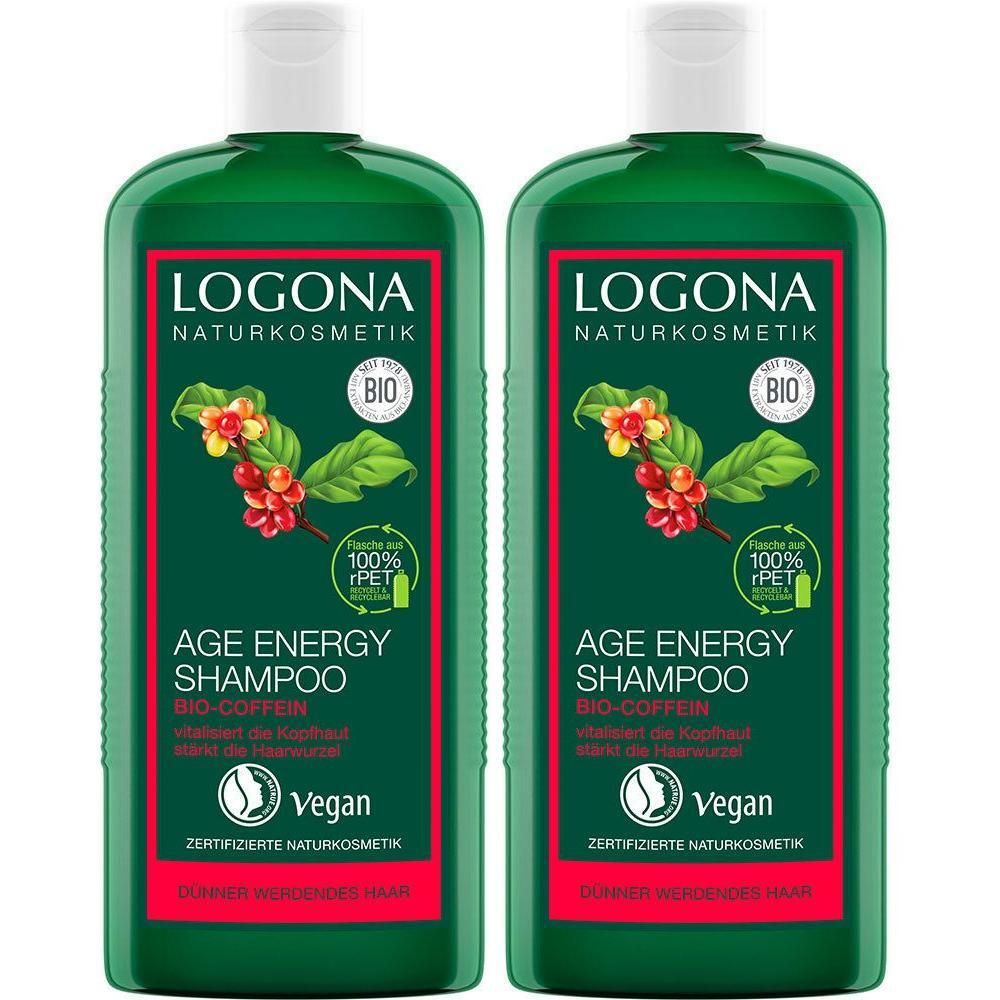 Zwei grüne Flaschen LOGONA Age Energy Shampoo. Etikett mit Logo, Produktname, Bio-Siegel und Vegan-Zeichen. Rote und grüne Elemente.