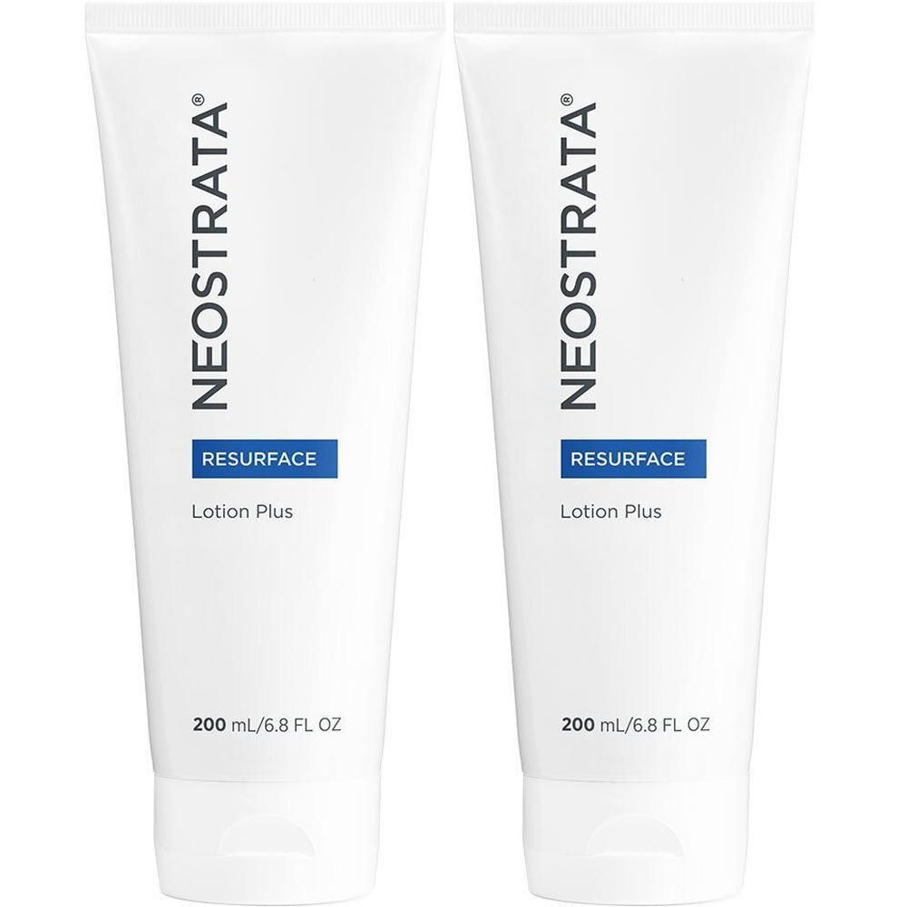 Zwei weiße Tuben mit blauer Schrift. Aufschrift: NEOSTRATA, RESURFACE, Lotion Plus, 200 ml/6.8 FL OZ.