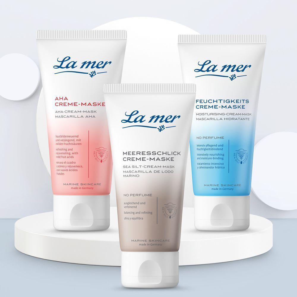 Drei Tuben La mer. AHA CREME-MASKE, Meerschlick CREME-MASKE, Feuchtigkeits CREME-MASKE. Marine Skincare. Auf Podest.