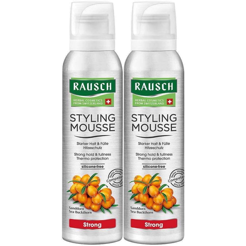 Zwei Aerosol-Styling-Mousse-Flaschen. Aufschrift: RAUSCH, Styling Mousse, Strong. Mit Sanddorn-Abbildung und dem Zusatz „silicone-free“.