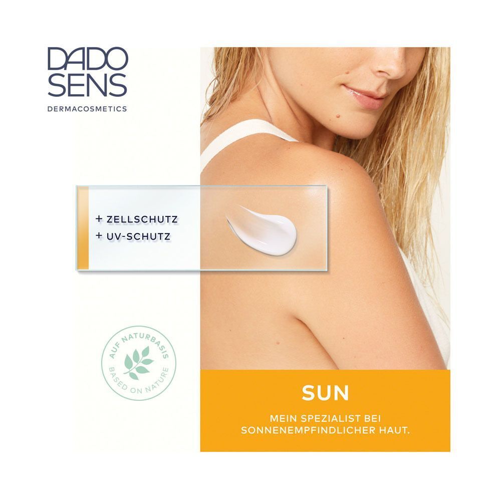 Frau mit Sonnencreme auf der Schulter, DADO SENS Sonnencreme mit Zell- und UV-Schutz.