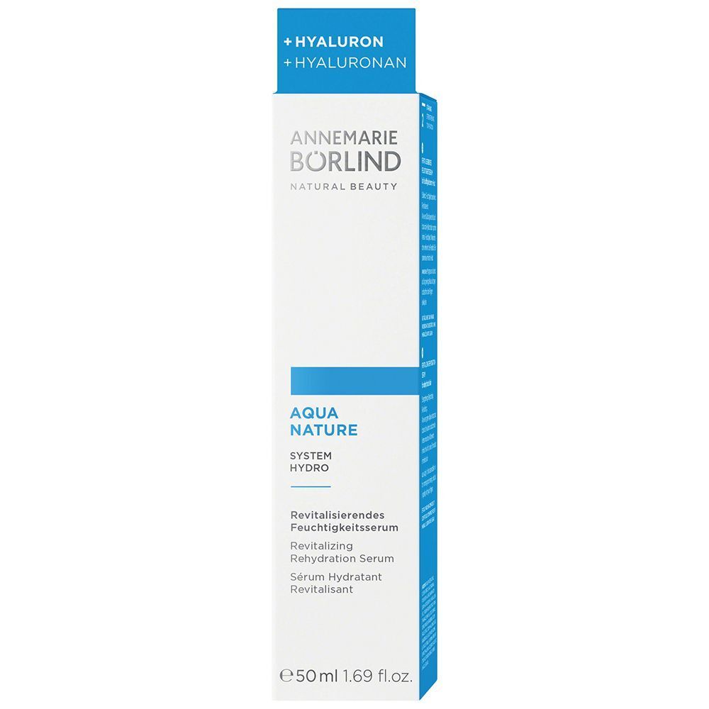Weiße Produktverpackung mit blauen Akzenten. Beschriftung: ANNEMARIE BÖRLIND AQUA NATURE SYSTEM HYDRO, Revitalisierendes Feuchtigkeitsserum.