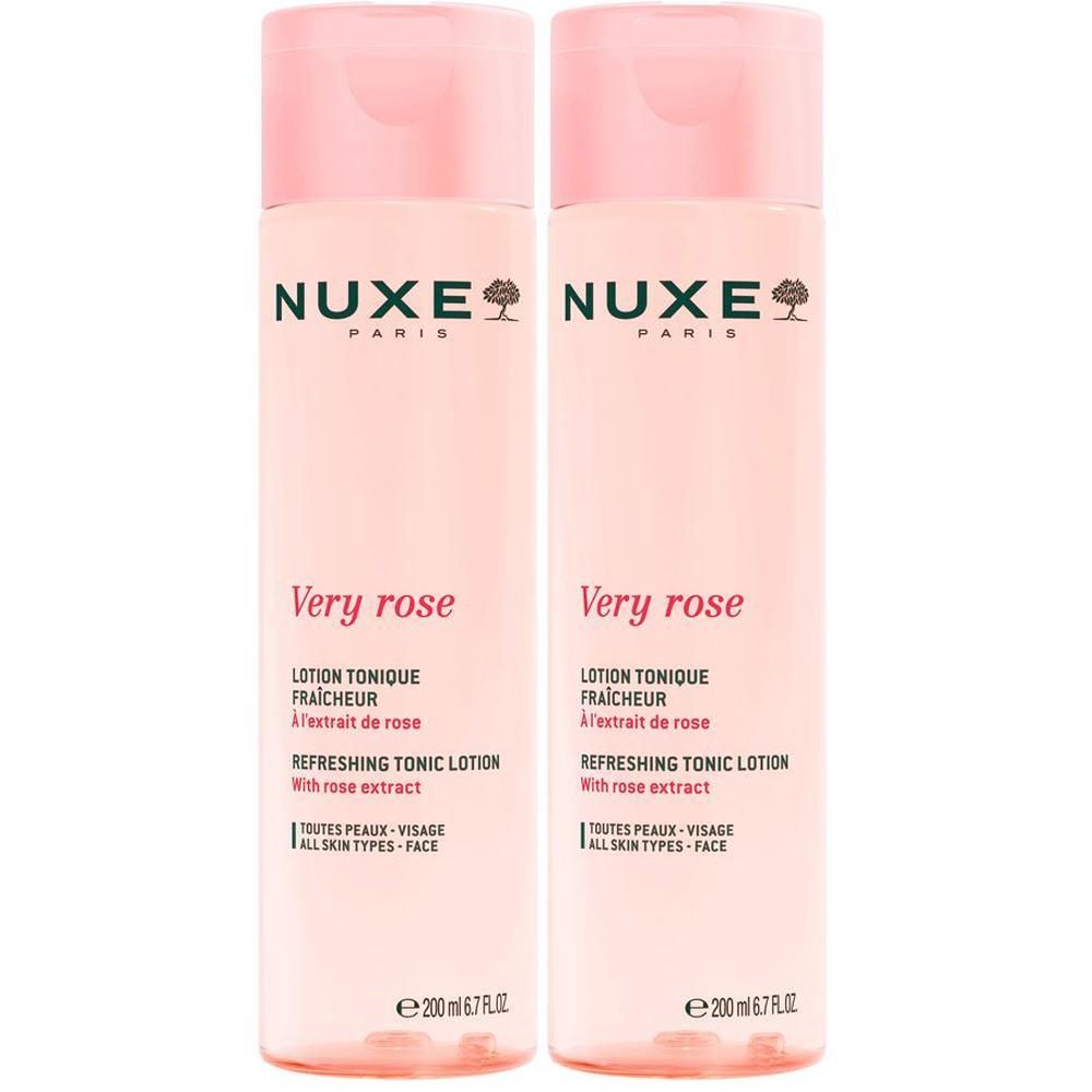 Zwei Flaschen NUXE Very Rose Lotion. Rosa Flaschen mit rosa Deckel. Text: Very Rose, Lotion Tonique Fraîcheur, Refreshing Tonic Lotion.